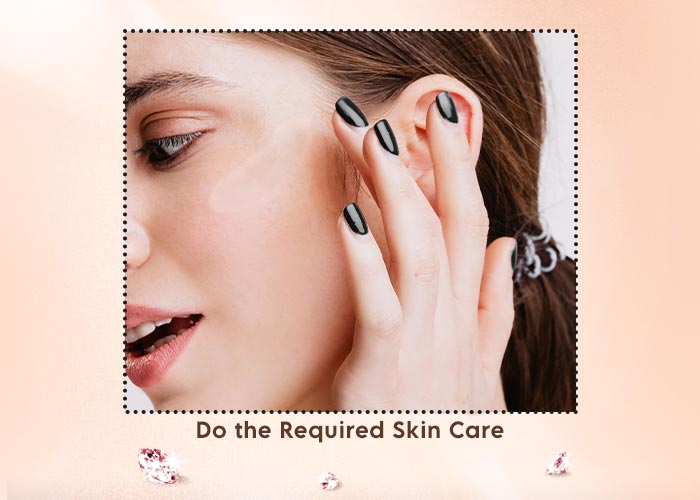 Guide to Use Highlighter Stick for Instant Facial Glow